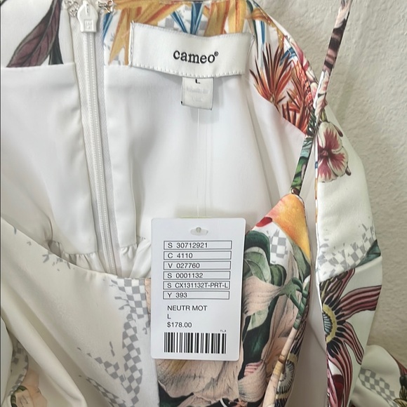 Anthropologie -Cameo White and Green Ruffled Peplum Sundress - Picture 5 of 11